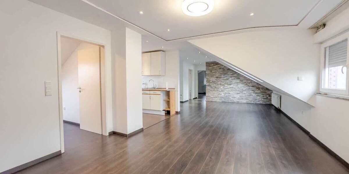 Wohnung zum Mieten in Langen (Hessen) 1.070 € 95 m² 4 zimmer