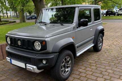 Suzuki Jimny 28.357 km 29.900 &euro; Bad Homburg v. d. Höhe, Stadt 61350
