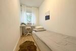 Drei Zimmer frei in moderner 5er WG mit eigenem Balkon in Frankfurt Nied – Coventrystraße 65! 1 zimmer