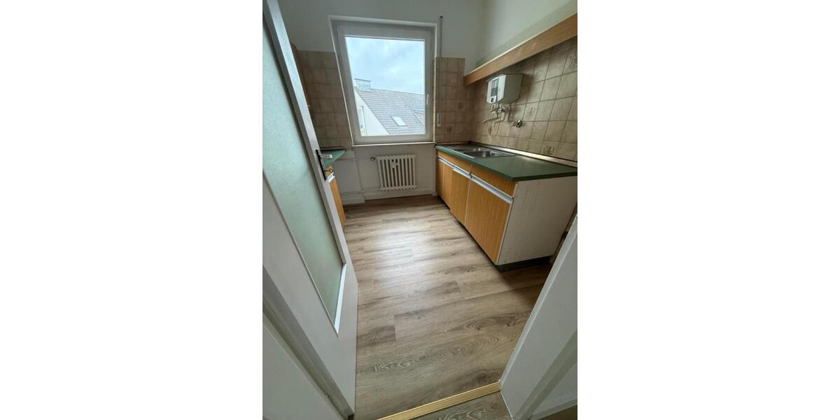Etagenwohnung Frankfurt am Main Rödelheim - 2 Zimmer, 70 m&sup2;, 900&euro; | Angebot:26483663