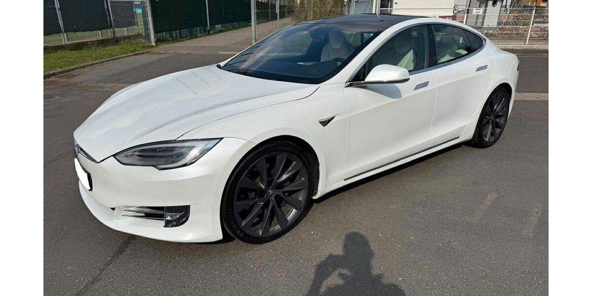 Tesla Model S 169.000 km 30.500 &euro; Alzenau 63755