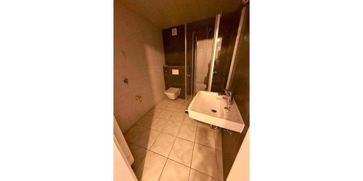 Etagenwohnung Hanau Großauheim - 1 Zimmer, 33 m&sup2;, 450&euro; | Angebot:25637978