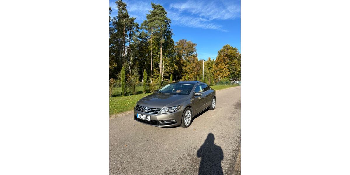 VW CC 144.000 km 12.500 € Frankfurt 60327