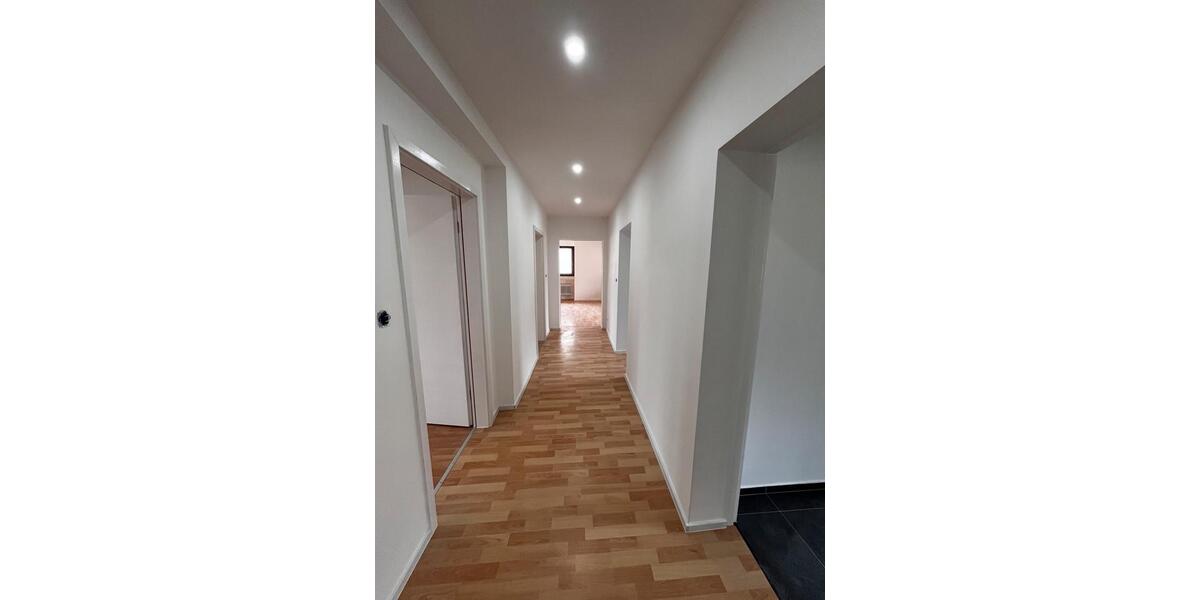 Etagenwohnung Erlensee - 3 Zimmer, 99 m&sup2;, 1.200&euro; | Angebot:25640901