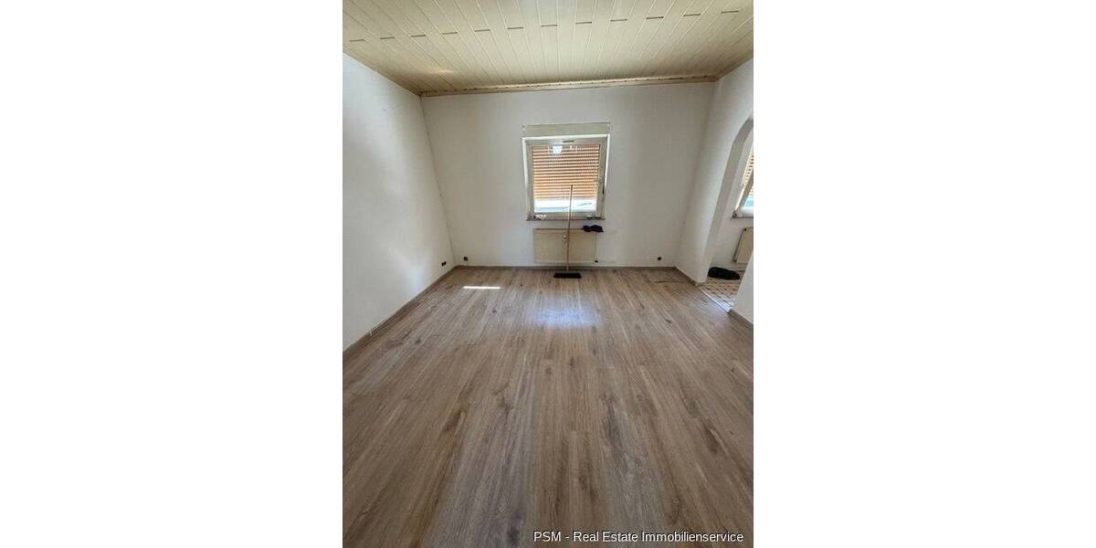 Mehrfamilienhaus, Wohnhaus Mörfelden-Walldorf Walldorf - 6 Zimmer, 120 m&sup2;, 500.000&euro; | Angebot:26908511