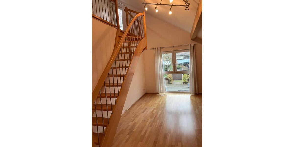 Einfamilienhaus Dreieich - 7 Zimmer, 330 m&sup2;, 3.900&euro; | Angebot:25099078