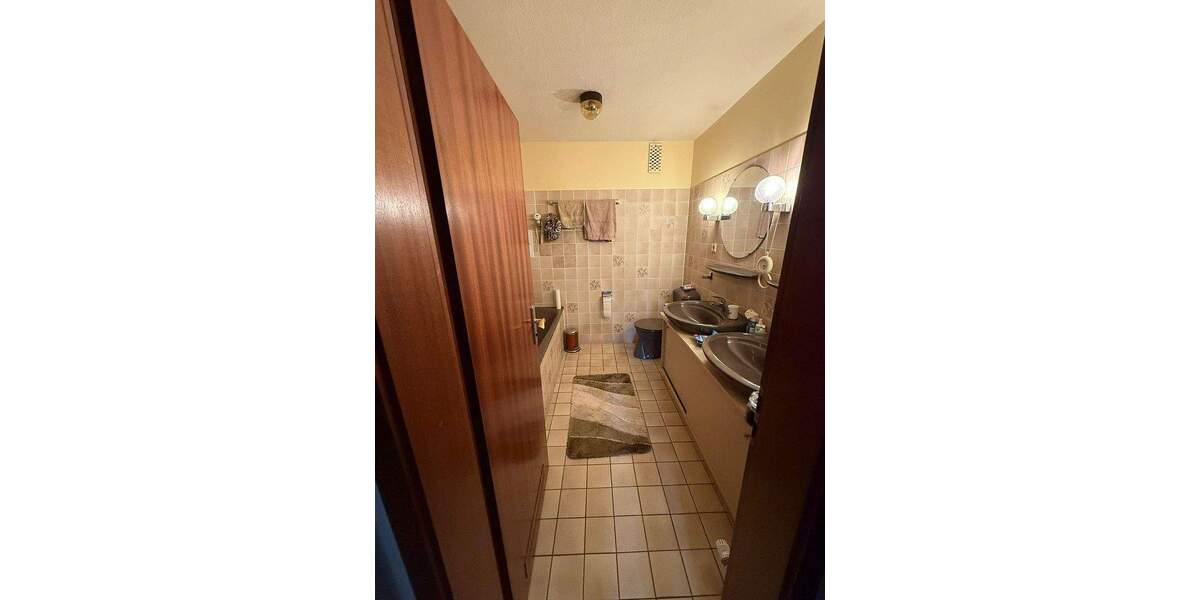 Etagenwohnung Frankfurt Westend-Süd - 4 Zimmer, 126 m&sup2;, 1.080.000&euro; | Angebot:25805868