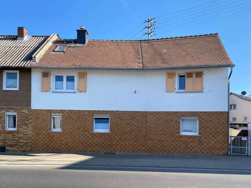 Haus zum Mieten in Limeshain 1.300 € 147 m²