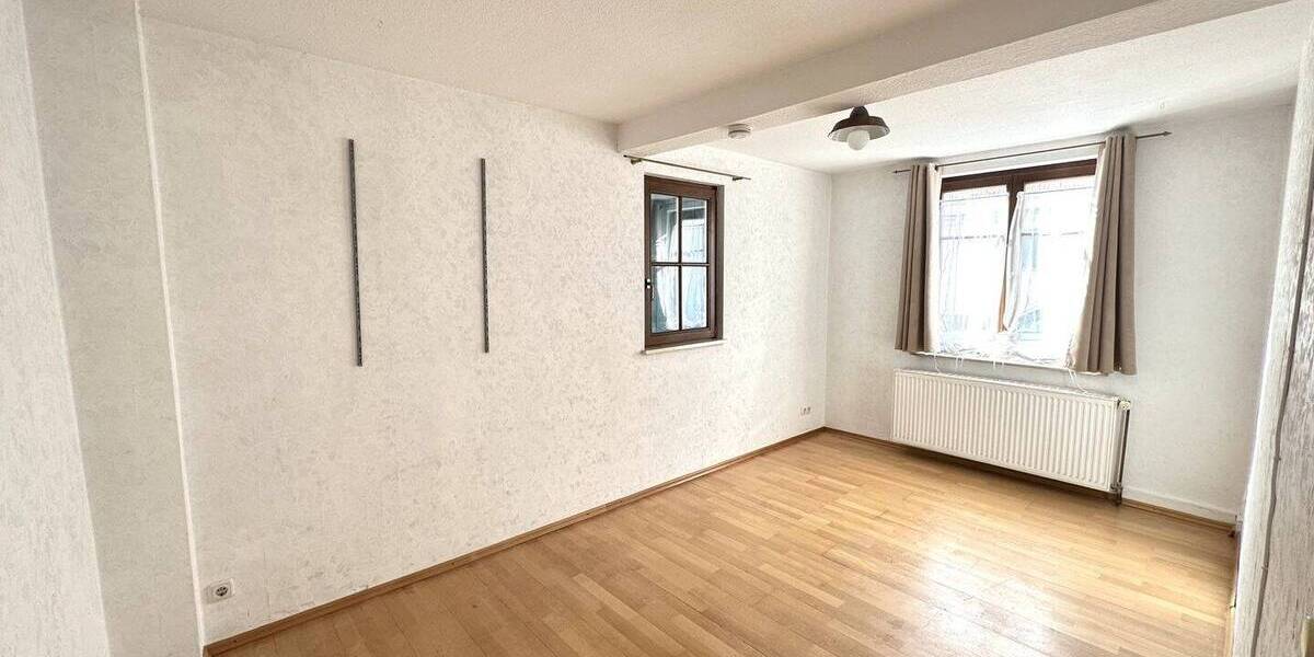 Idyllisches Wohnen mitten in Hofheim-Marxheim! 7 zimmer