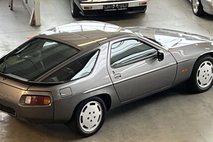 Porsche 928 149.827 km 38.900 &euro; Frankfurt 60388