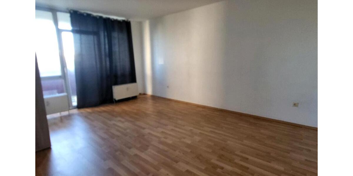 Etagenwohnung Frankfurt am Main Eschersheim - 2 Zimmer, 67 m&sup2;, 670&euro; | Angebot:26410130
