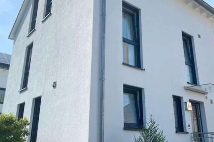 Haus Hofheim am Taunus - 6 Zimmer, 144 m&sup2;, 785.000&euro; | Angebot:25782320