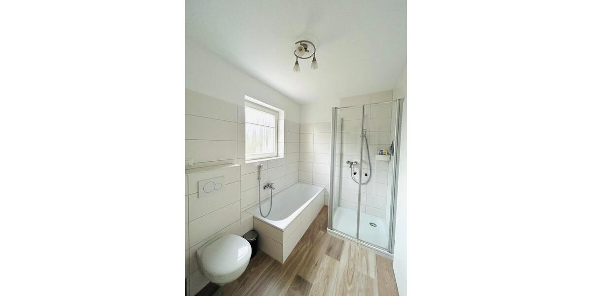 neuwertiges Reihenendhaus in ruhiger Lage zu verkaufen 5.5 zimmer