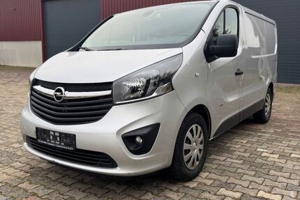 Opel Vivaro 187.000 km 11.000 € Wöllstadt 61206