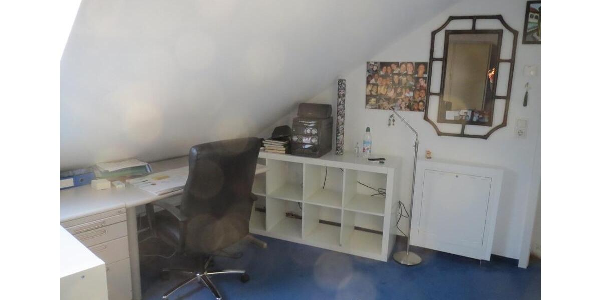 Etagenwohnung Flörsheim am Main - 4 Zimmer, 123 m&sup2;, 1.442&euro; | Angebot:26393829