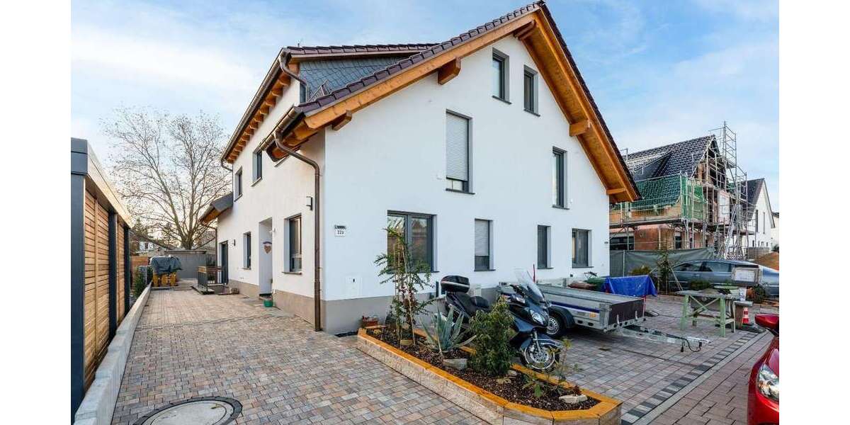 Einfamilienhaus Neuberg - 5 Zimmer, 155 m&sup2;, 2.200&euro; | Angebot:26884572