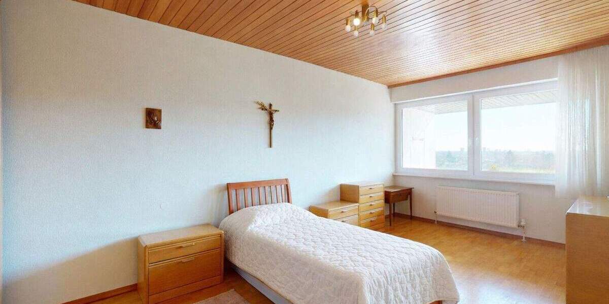 Reihenmittelhaus Frankfurt am Main Nieder-Eschbach - 4 Zimmer, 117 m&sup2;, 575.000&euro; | Angebot:25796149