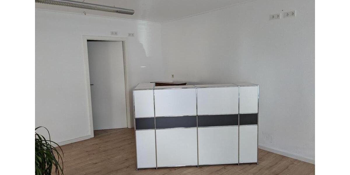 Attraktive Ladenfläche Gewerbefläche mit großer Wirkung zimmer