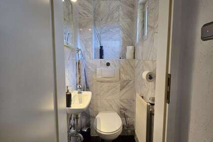 Haus zum Kaufen in Frankfurt am Main 620.000 € 113 m² 5 zimmer