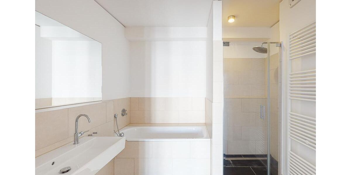 Etagenwohnung Frankfurt am Main Gallus - 4 Zimmer, 124 m&sup2;, 1.852&euro; | Angebot:26165153