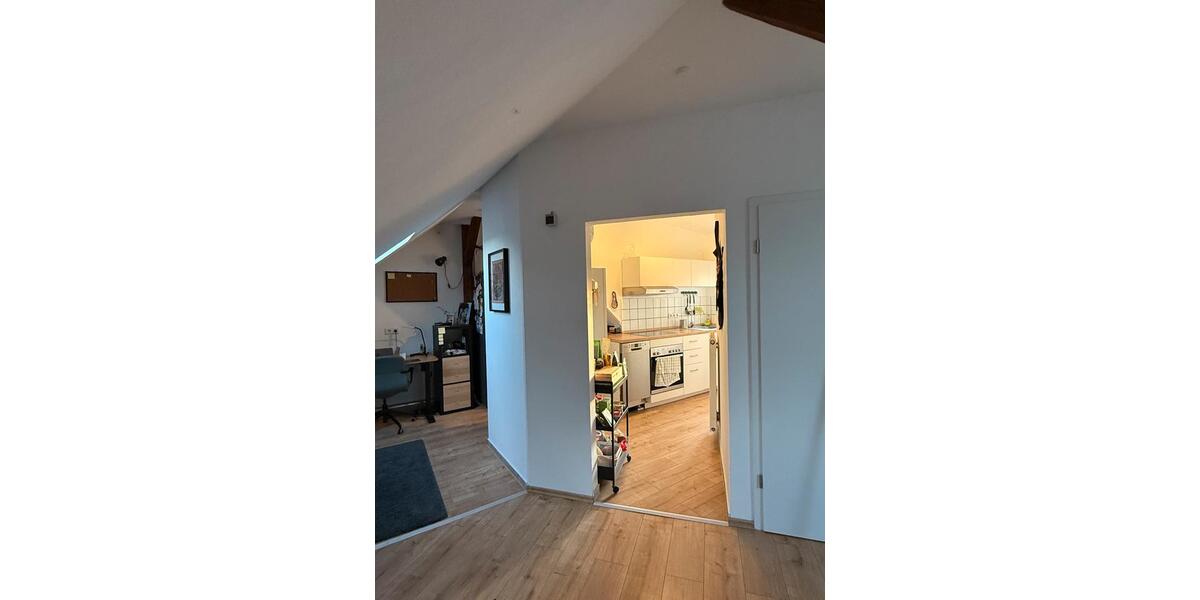 Etagenwohnung Frankfurt am Main Nied - 2.5 Zimmer, 67 m&sup2;, 860&euro; | Angebot:26084919