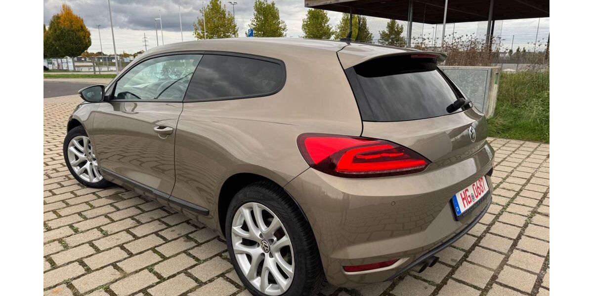 VW Scirocco 154.000 km 7.950 &euro; Friedrichsdorf bei Frankfurt Main 61381