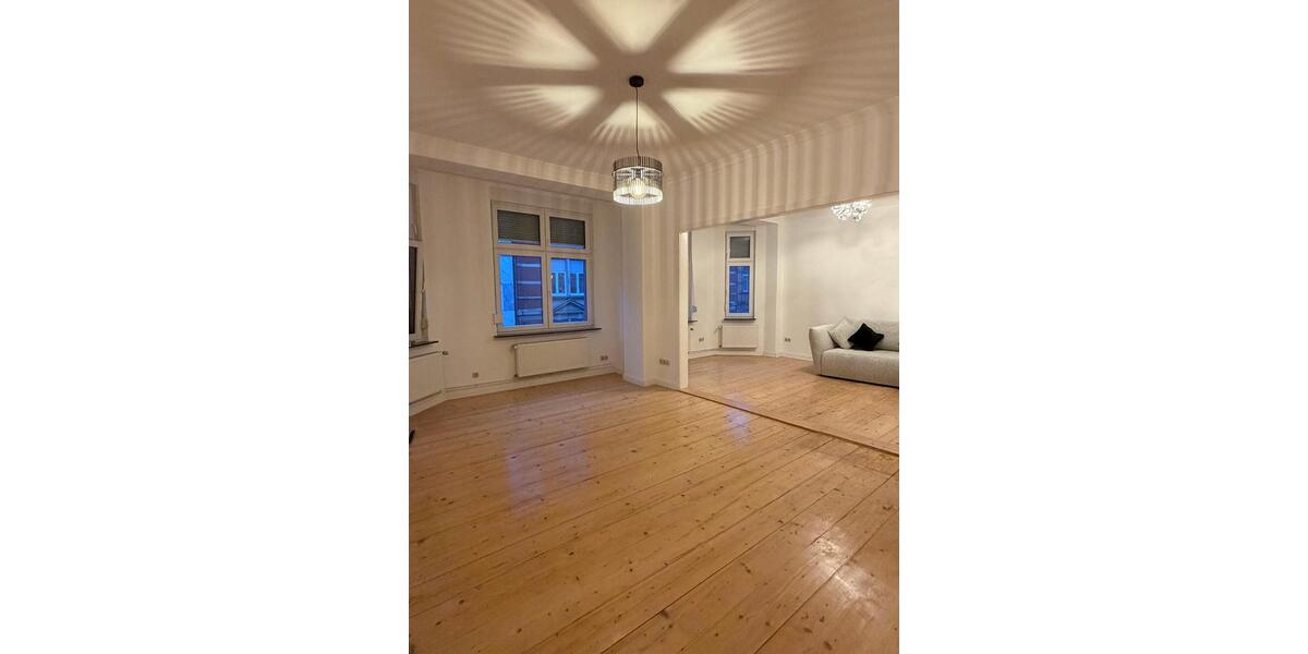 Etagenwohnung Frankfurt am Main Bornheim - 3.5 Zimmer, 113 m&sup2;, 2.830&euro; | Angebot:26148383