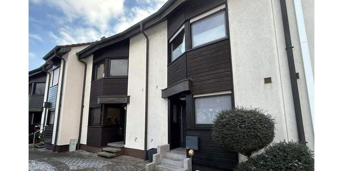 TOP-LAGE: Gepflegtes Reihenhaus mit vielen Extras! 5 zimmer