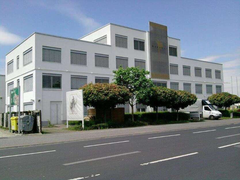 Büro in Egelsbach 3.890.000 € 2300 m²