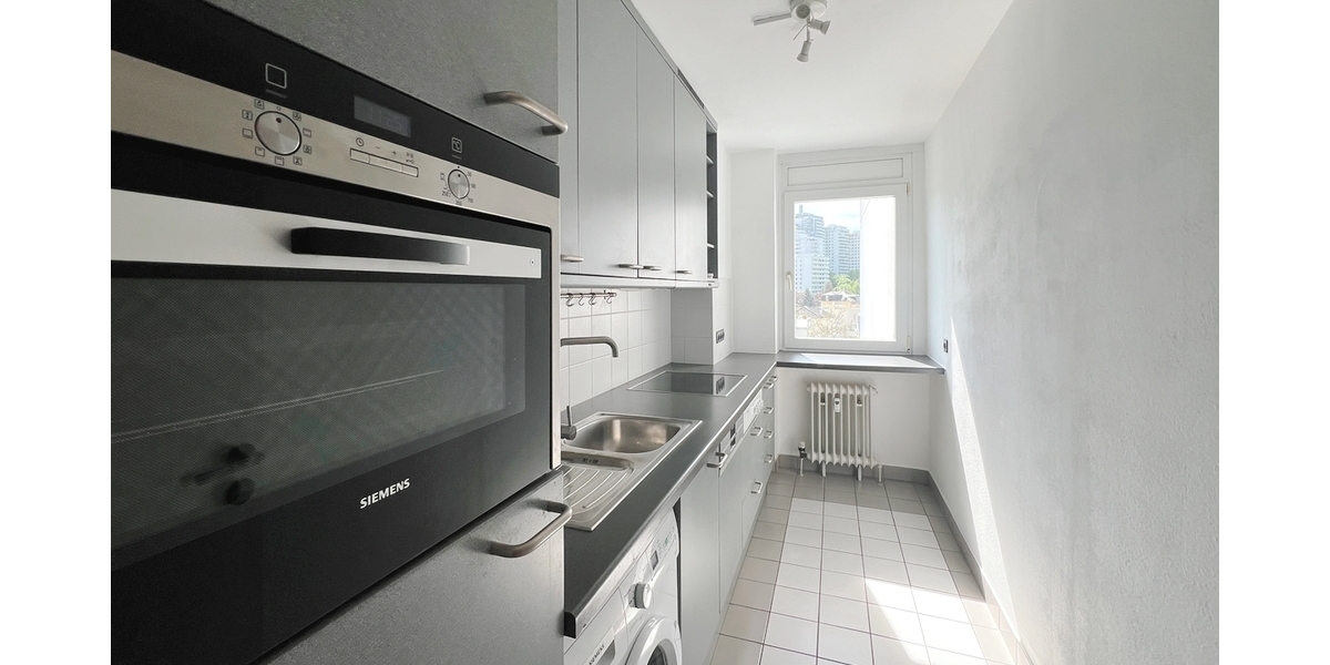 Frankfurt-Sachsenhausen: Gut gepflegte 2-Zimmer-Wohnung mit Balkon! - Etagenwohnung Frankfurt am Main Sachsenhausen Süd | Angebot:26421596