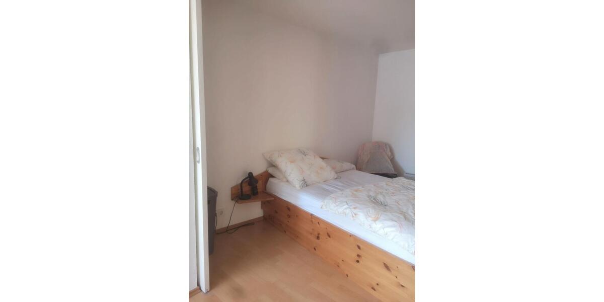 Etagenwohnung Bad Homburg vor der Höhe Gonzenheim - 2.5 Zimmer, 72 m&sup2;, 890&euro; | Angebot:26612032