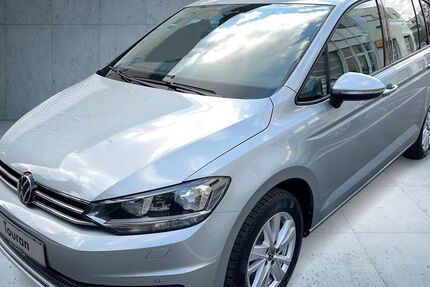VW Touran 26.000 km 31.980 &euro; Frankfurt am Main 60528