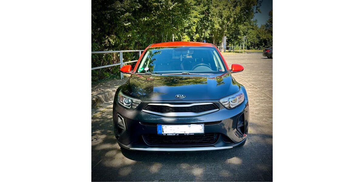 Kia Stonic 118.000 km 10.600 &euro; Neu- Anspach 61267