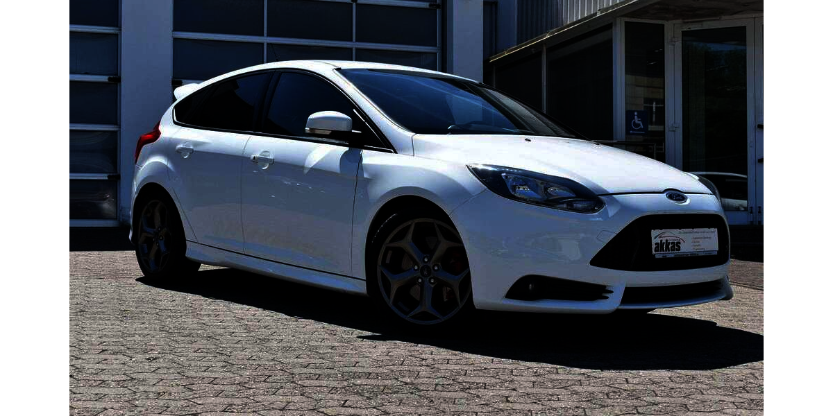 Ford Focus 164.000 km 9.900 &euro; Bad Vilbel 61118