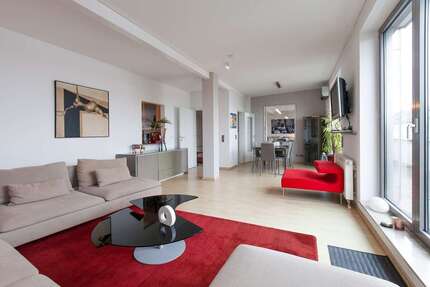 Wohnung Darmstadt Bessungen - 2 Zimmer, 83 m&sup2;, 1.200&euro; | Angebot:27043466