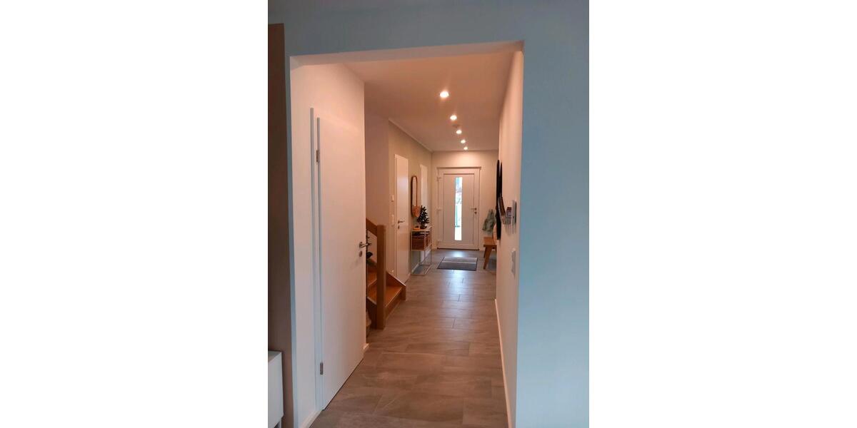 Doppelhaushälfte Hasselroth - 4 Zimmer, 125 m&sup2;, 1.600&euro; | Angebot:24383100