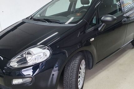 Fiat Punto 96.300 km 4.999 &euro; Roßdorf 64380