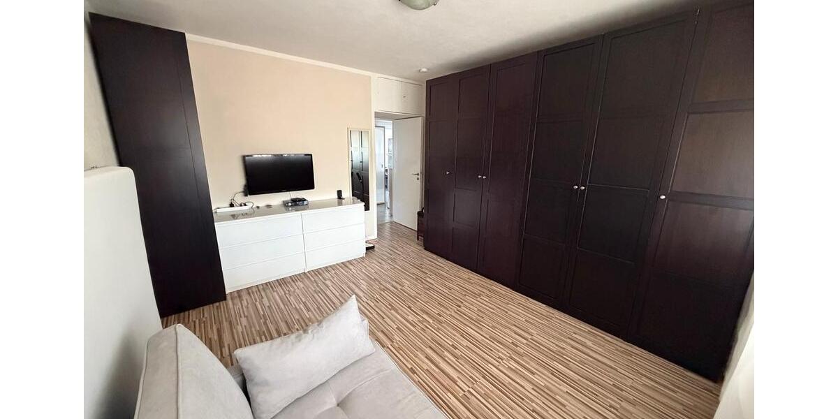 Etagenwohnung Hanau Großauheim - 3 Zimmer, 74 m&sup2;, 279.000&euro; | Angebot:27429723
