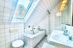 AS ImmobilieN: Charming Single-Family Home with Separate ApartmentOffice in Rüsselsheim Bauschheim