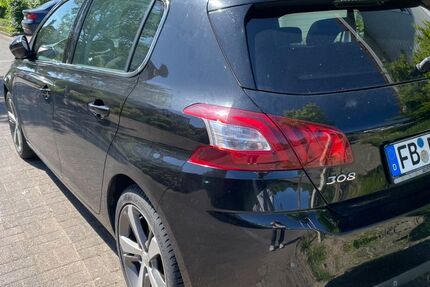 Peugeot 308 99.900 km 6.200 &euro; Bad Nauheim 61231