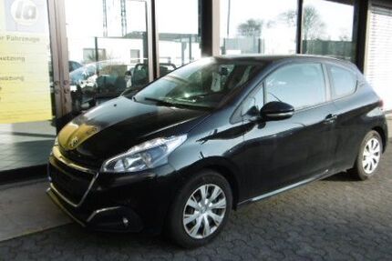 Peugeot 208 81.000 km 5.980 &euro; Gustavsburg 65462