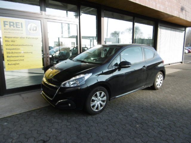 Peugeot 208 81.000 km 5.980 &euro; Gustavsburg 65462