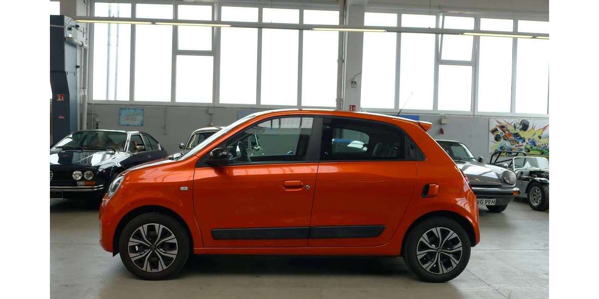 Renault Twingo 28.127 km 10.450 &euro; Frankfurt am Main 60388
