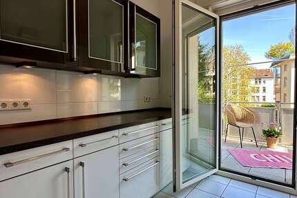 Wohnung Frankfurt am Main Bockenheim - 3 Zimmer, 105 m&sup2;, 1.950&euro; | Angebot:26446472
