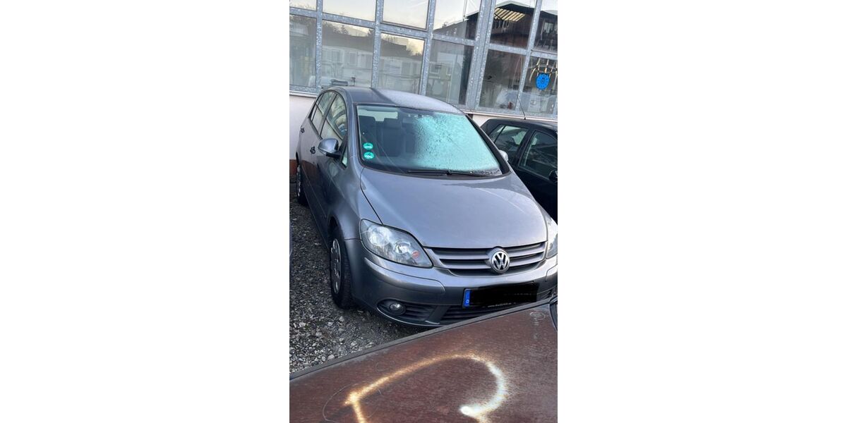 VW Golf Plus 202.420 km 1.350 &euro; Frankfurt 65934