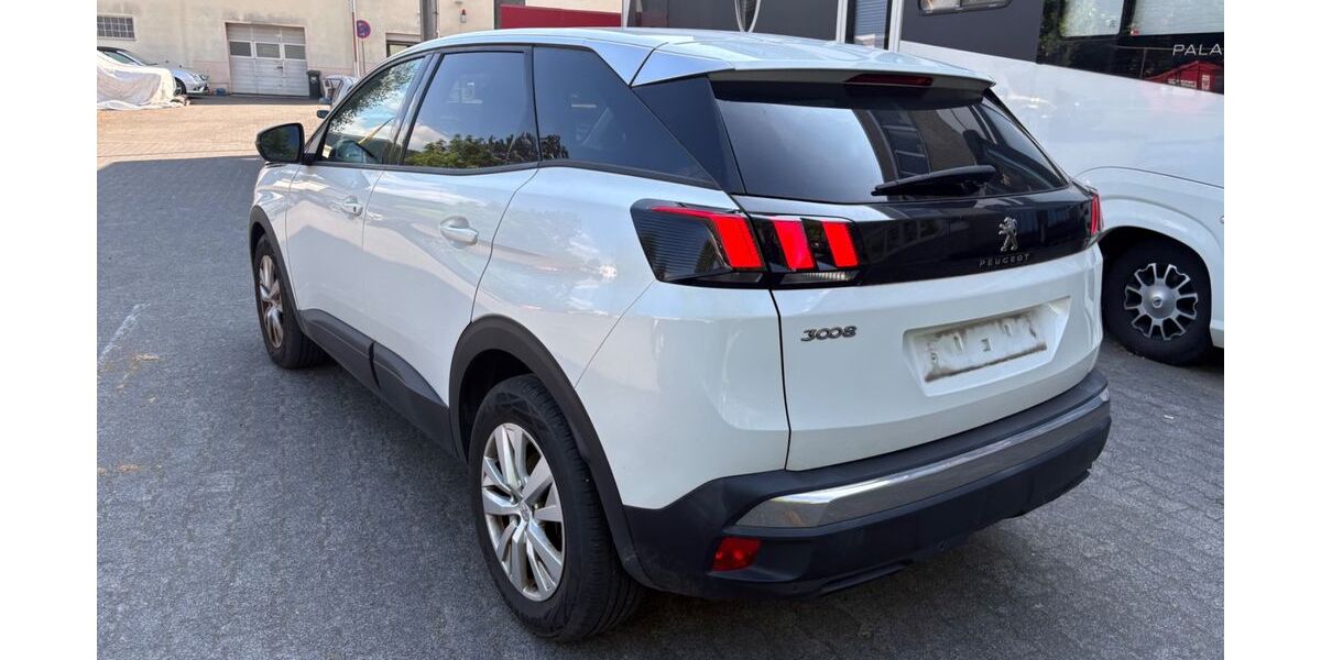 Peugeot 3008 147.904 km 10.948 &euro; Frankfurt am Main 60389