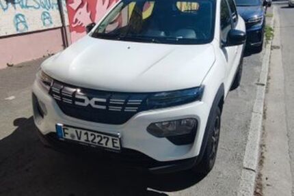 Dacia Spring 35.000 km 11.900 &euro; Frankfurt am main 60489