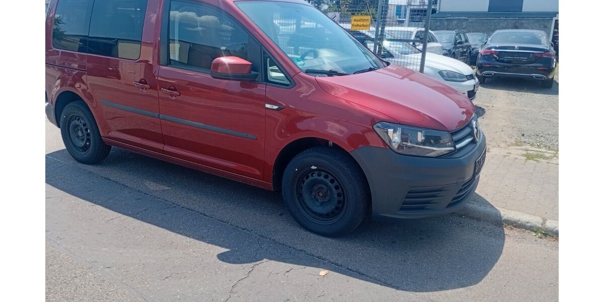 VW Caddy 335.000 km 7.200 &euro; Hanau 63452