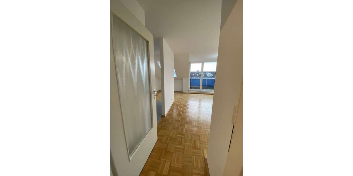 Etagenwohnung Frankfurt Eschersheim - 2 Zimmer, 45 m&sup2;, 715&euro; | Angebot:25803993