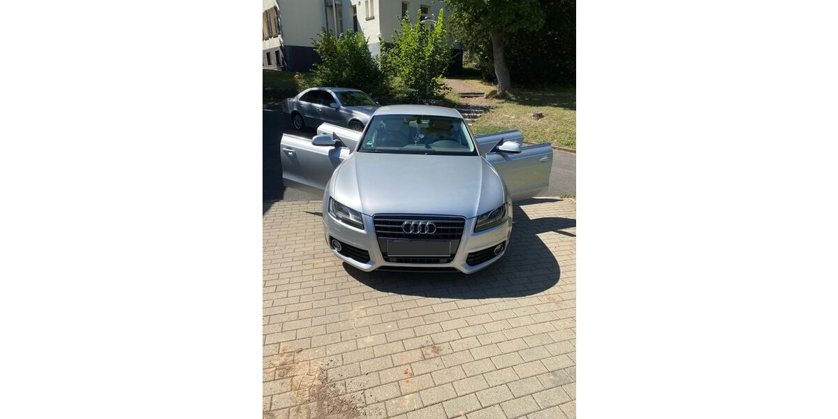 Audi A5 111.039 km 11.900 &euro; Oberursel 61440
